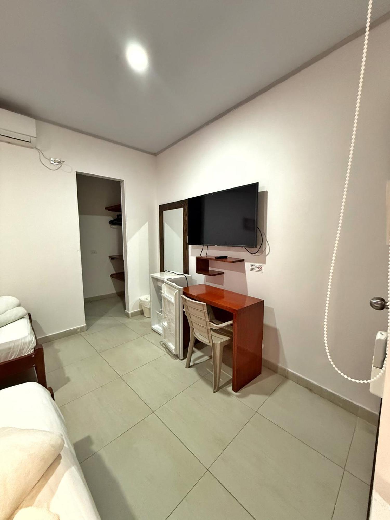 Apartahotel Caribe Diez San Andrés Extérieur photo