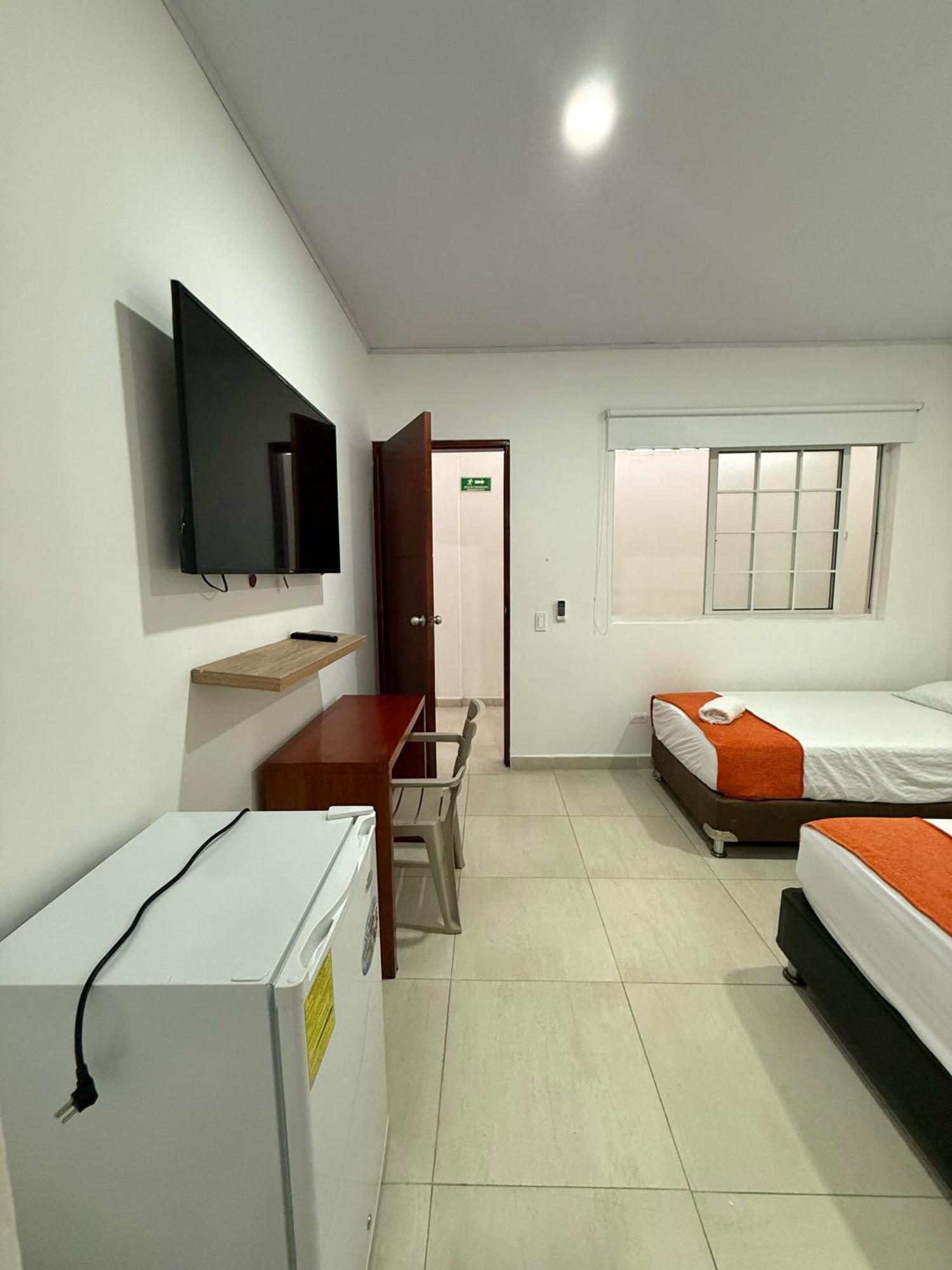 Apartahotel Caribe Diez San Andrés Extérieur photo