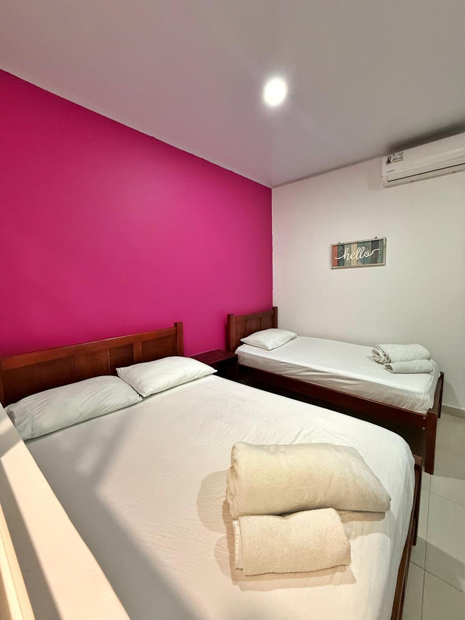 Apartahotel Caribe Diez San Andrés Extérieur photo