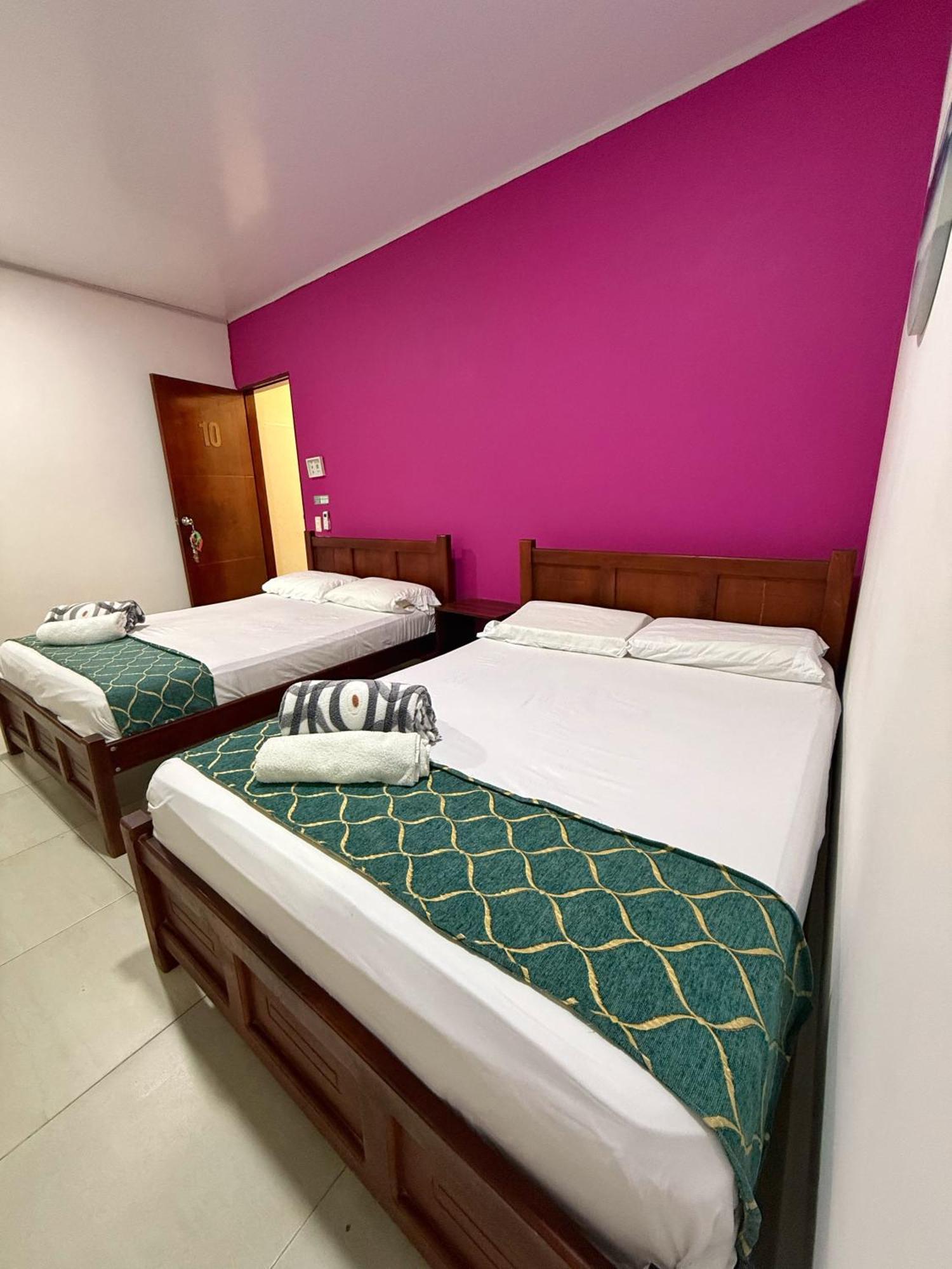 Apartahotel Caribe Diez San Andrés Extérieur photo